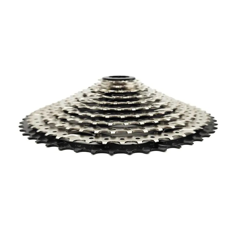 Quel type de vélo de montagne est-ce que ce pignon de cassette de vélo pour VTT est adapté?